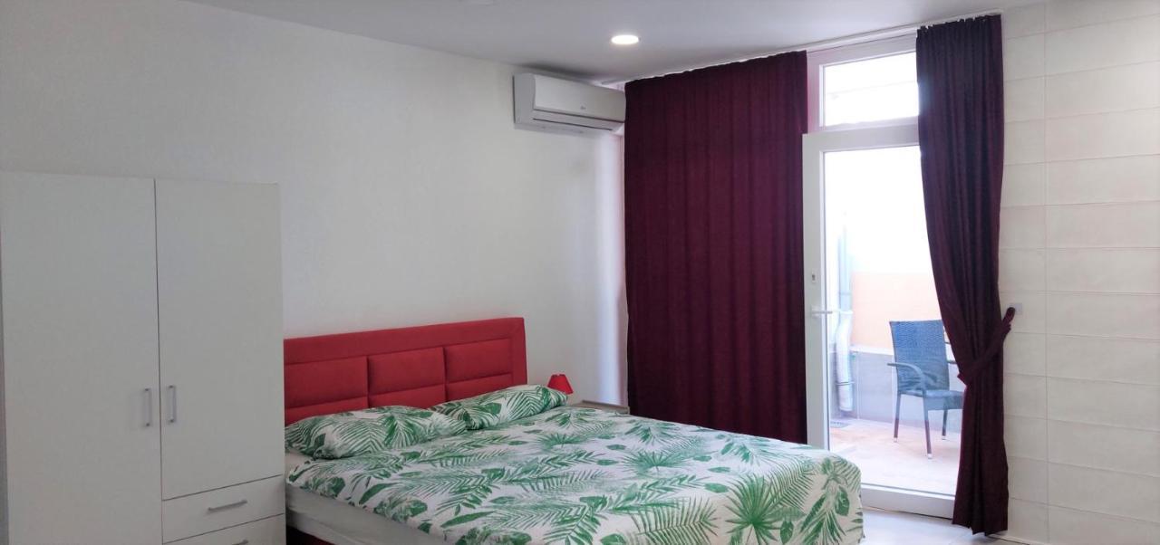 Amore House With Apartment อูมัค ภายนอก รูปภาพ